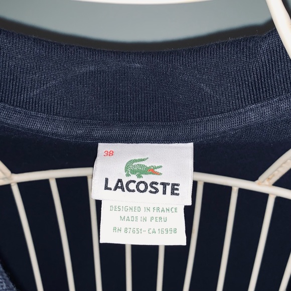 Classic Navy blue Lacoste polo size 38. - Picture 3 of 4